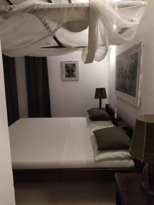 Twiga House Resort Piscina ☆☆☆☆☆ Pearl Beach 와타무 외부 사진